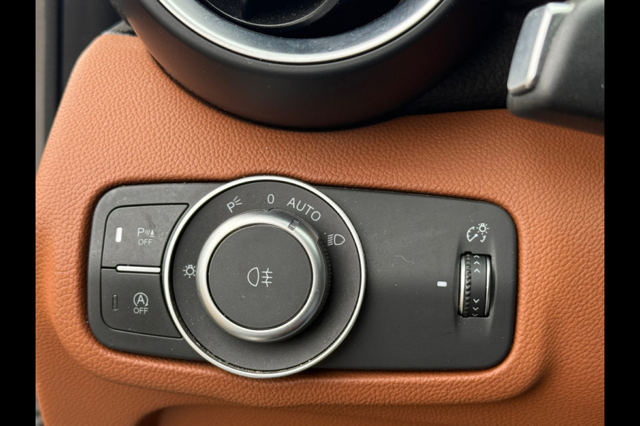 Alfa Romeo Giulia 2.0T Super 200PK