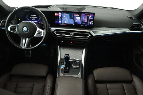 BMW i4 M50 High Executive 84 kWh (STOELVERWARMING, ADAPTIEVE CRUISE CONTROL, NAVIGATIE, CARPLAY)
