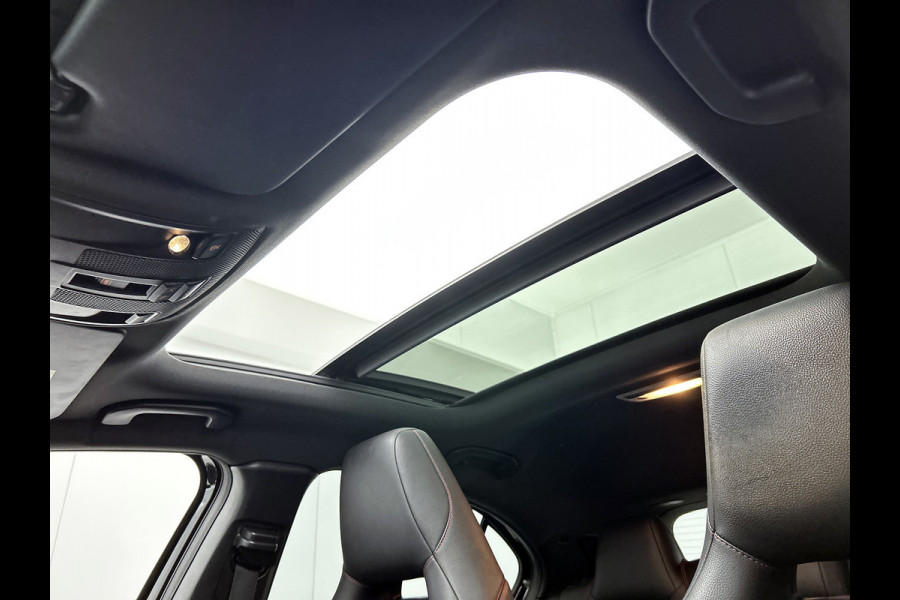 Mercedes-Benz A-Klasse 180 AMG Automaat (Dealer OnderH, NL-auto, Panorama, SfeerV, Harman/ Kardon, Carplay, Navi, Etc)
