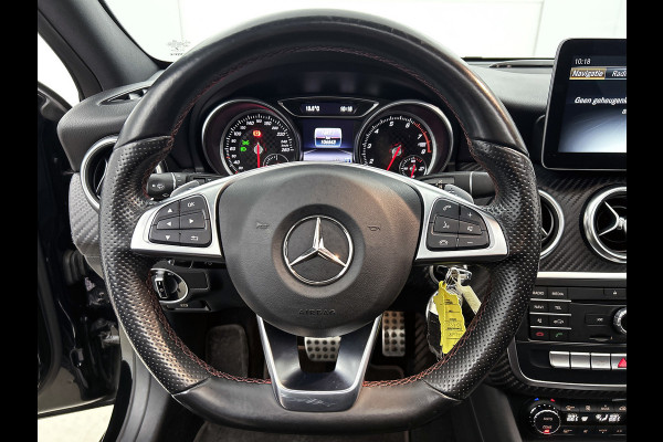 Mercedes-Benz A-Klasse 180 AMG Automaat (Dealer OnderH, NL-auto, Panorama, SfeerV, Harman/ Kardon, Carplay, Navi, Etc)