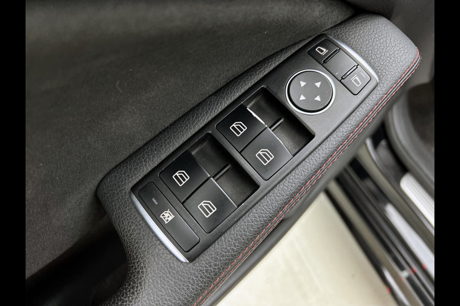 Mercedes-Benz A-Klasse 180 AMG Automaat (Dealer OnderH, NL-auto, Panorama, SfeerV, Harman/ Kardon, Carplay, Navi, Etc)