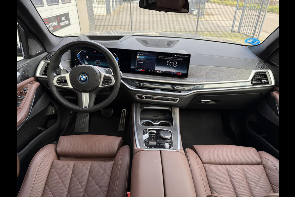 BMW X5 xDrive50e PANO HEAD UP LED DRAVITGRAU