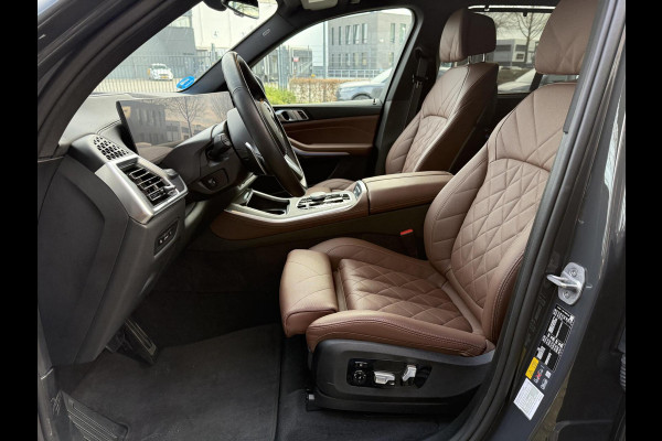 BMW X5 xDrive50e PANO HEAD UP LED DRAVITGRAU