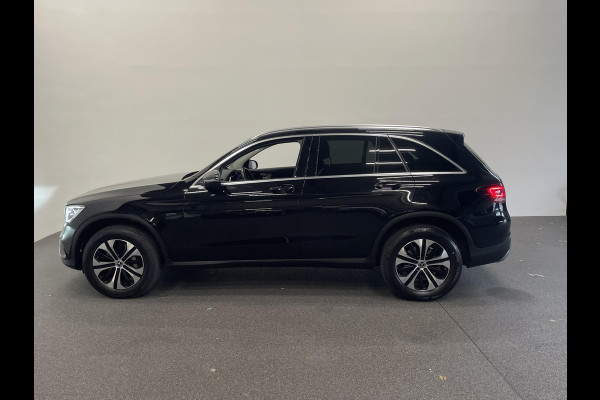 Mercedes-Benz GLC 300e 4MATIC 320pk Automaat PHEV Business Solution | Climate Control | Leder | Navigatie | Apple Carplay/Android Auto | Distronic | LED | High Performance | 18" Lichtmetalen Velgen | Privacy Glass | PDC VA + 360 Camera