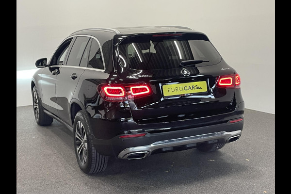 Mercedes-Benz GLC 300e 4MATIC 320pk Automaat PHEV Business Solution | Climate Control | Leder | Navigatie | Apple Carplay/Android Auto | Distronic | LED | High Performance | 18" Lichtmetalen Velgen | Privacy Glass | PDC VA + 360 Camera