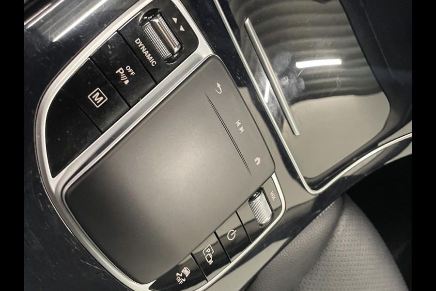 Mercedes-Benz GLC 300e 4MATIC 320pk Automaat PHEV Business Solution | Climate Control | Leder | Navigatie | Apple Carplay/Android Auto | Distronic | LED | High Performance | 18" Lichtmetalen Velgen | Privacy Glass | PDC VA + 360 Camera
