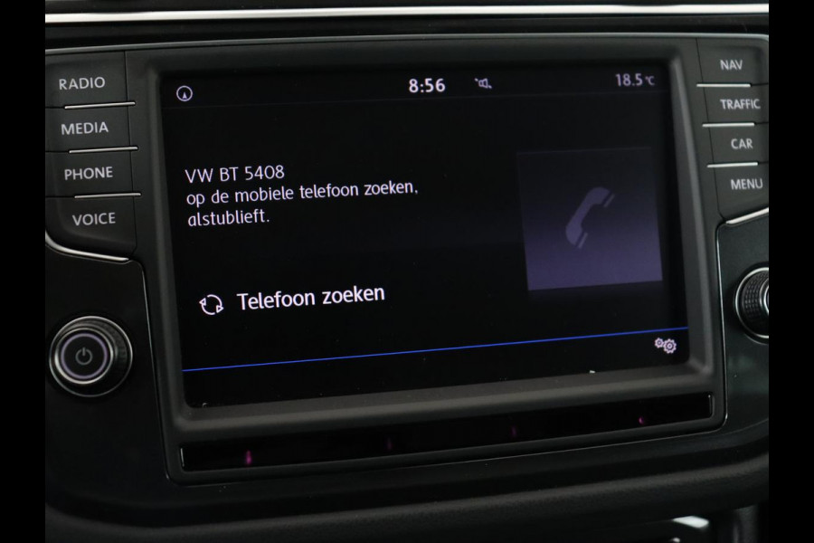 Volkswagen Tiguan 1.4 TSI R Line | 1e eigenaar | Panoramadak | Trekhaak | Stoelverwarming | Keyless | 19'' | Massage | Adaptive cruise | Navigatie | Full LED | Virtual Cockpit | Parkeerhulp | Climate control