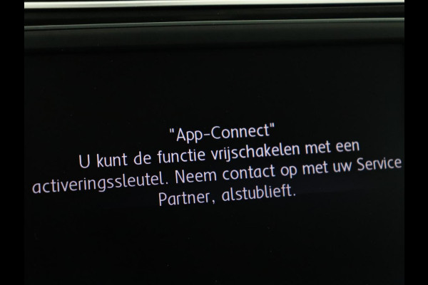 Volkswagen Tiguan 1.4 TSI R Line | 1e eigenaar | Panoramadak | Trekhaak | Stoelverwarming | Keyless | 19'' | Massage | Adaptive cruise | Navigatie | Full LED | Virtual Cockpit | Parkeerhulp | Climate control