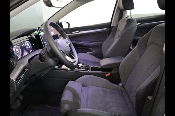 Volkswagen Golf 1.5 eHybrid Style Edition 204 pk Automaat (DSG) | Verlengde garantie | Navigatie | Parkeersensoren (Park assist) | Rondomzicht camera | Elektr. bestuurdersstoel | Stoelverwarming |