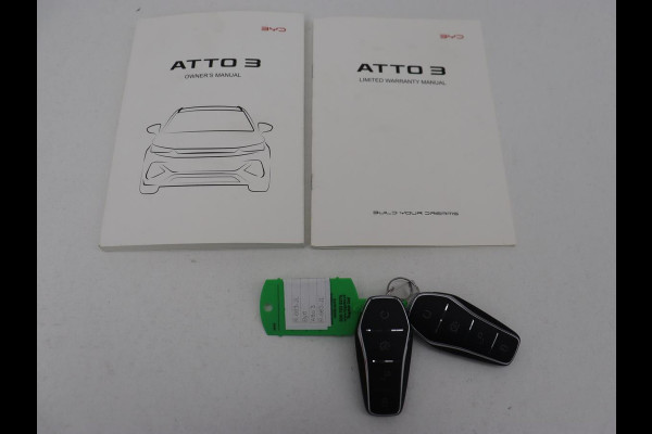 BYD ATTO 3 Comfort 60 kWh | Panoramadak | Warmtepomp | Leder | Stoelverwarming | 360 Camera | Carplay | Adaptive cruise | 18'' | Keyless | Full LED