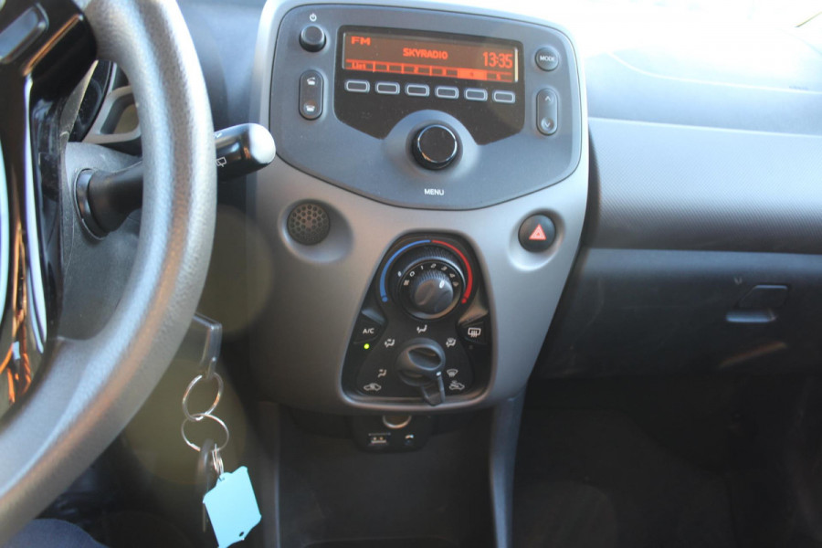 Peugeot 108 1.0 e-VTi Active nap 1E EIG, AIRCO BLUETOOTH ISOFIX