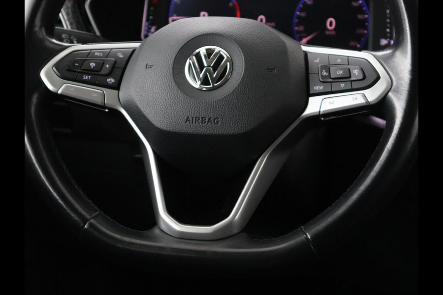 Volkswagen T-Cross 1.0 TSI Style | Automaat | Stoelverwarming | Trekhaak | Carplay | Keyless | Virtual Cockpit | Adaptive cruise | Navigatie | Full LED | Parkeerhulp | Dodehoek detectie | Getint glas
