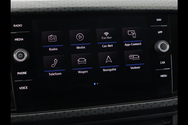 Volkswagen T-Cross 1.0 TSI Style | Automaat | Stoelverwarming | Trekhaak | Carplay | Keyless | Virtual Cockpit | Adaptive cruise | Navigatie | Full LED | Parkeerhulp | Dodehoek detectie | Getint glas