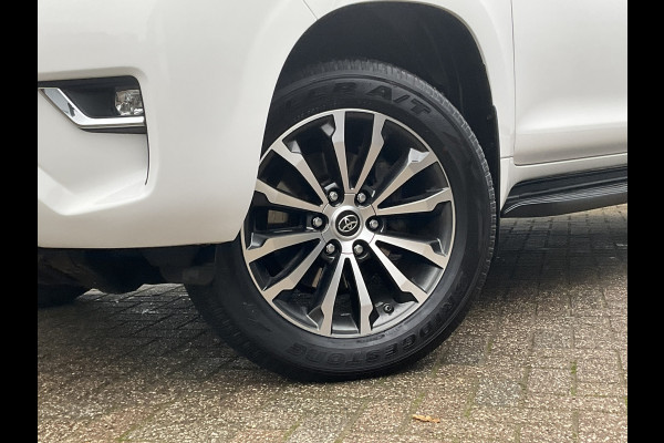 Toyota Land Cruiser 5-Pers 2.8 D-4D Professional 5p. 360° Leer Stoelverw+koel Trekhaak (3000kg)