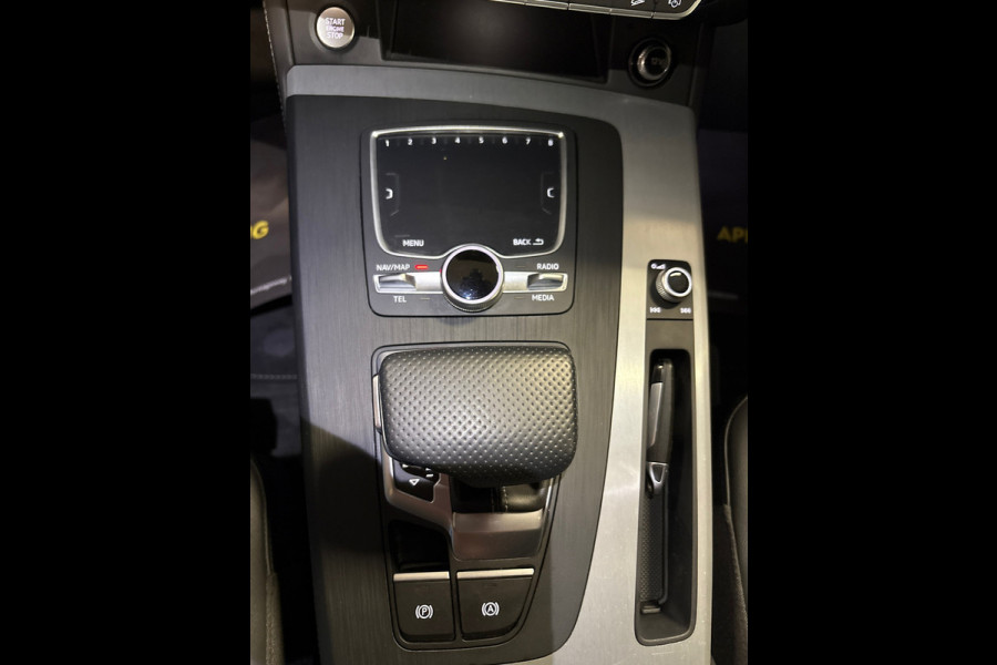 Audi Q5 50 TFSI e quattro S edition/S-line/navi/camera/trekhaak/elc stoelen