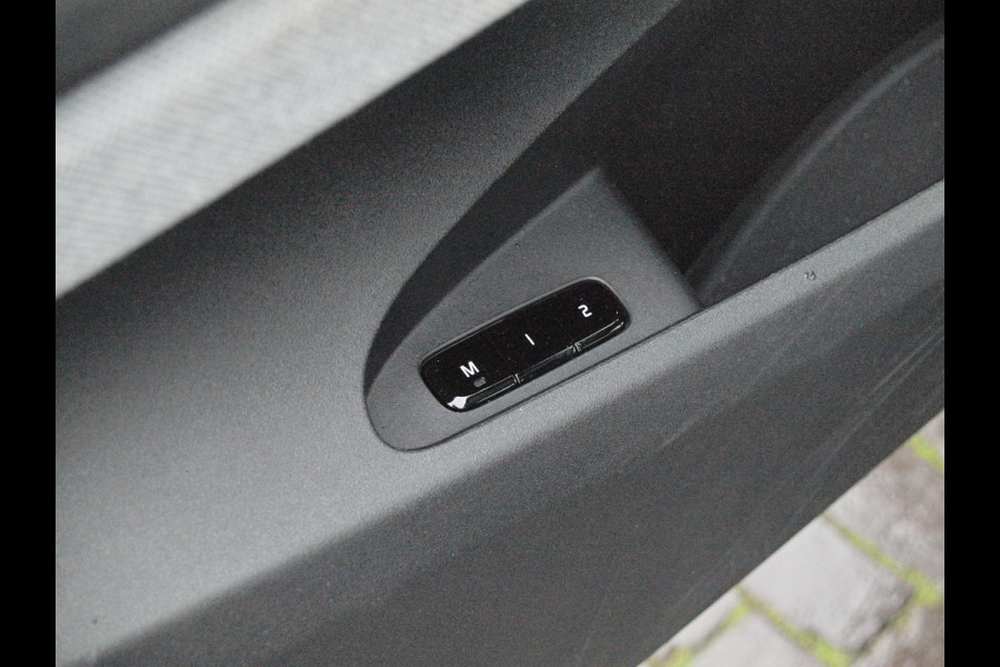 Polestar 2 Long Range Dual Motor Launch Edition 78kWh | 408 PK | Panoramadak | Camera | Harman Kardon |