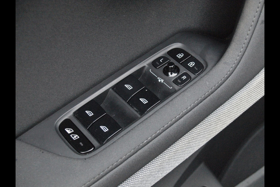 Polestar 2 Long Range Dual Motor Launch Edition 78kWh | 408 PK | Panoramadak | Camera | Harman Kardon |