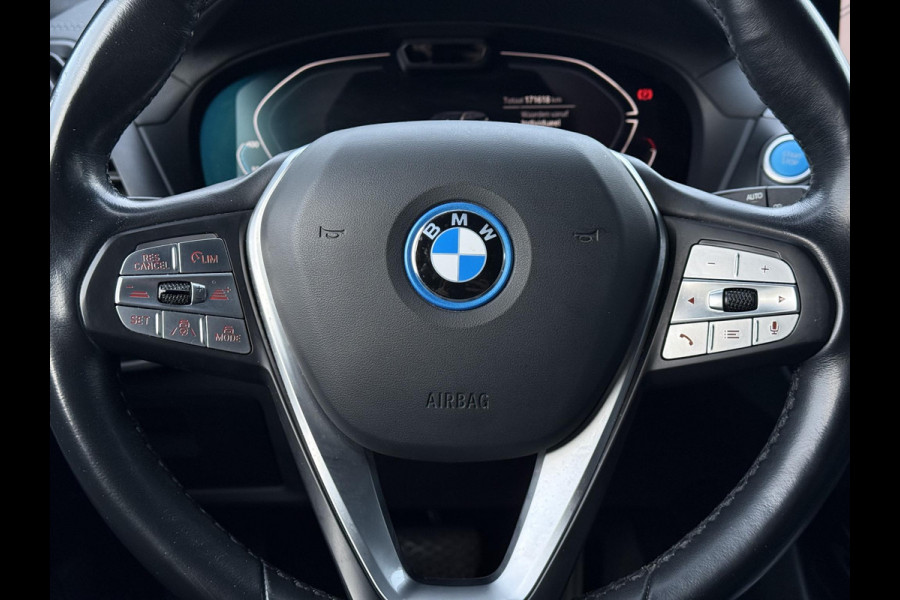 BMW iX3 High Executive 80 kWh | Trekhaak | Panorama | Sport Stoelen | Harman Kardon |