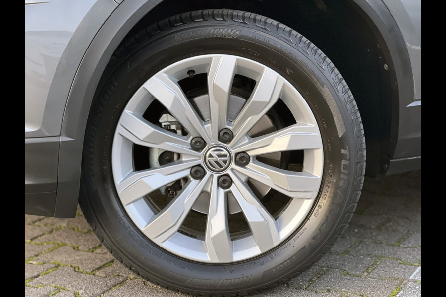 Volkswagen T-Roc 1.0 TSI Style | Carplay | ACC | Climate | Stoelverwarming