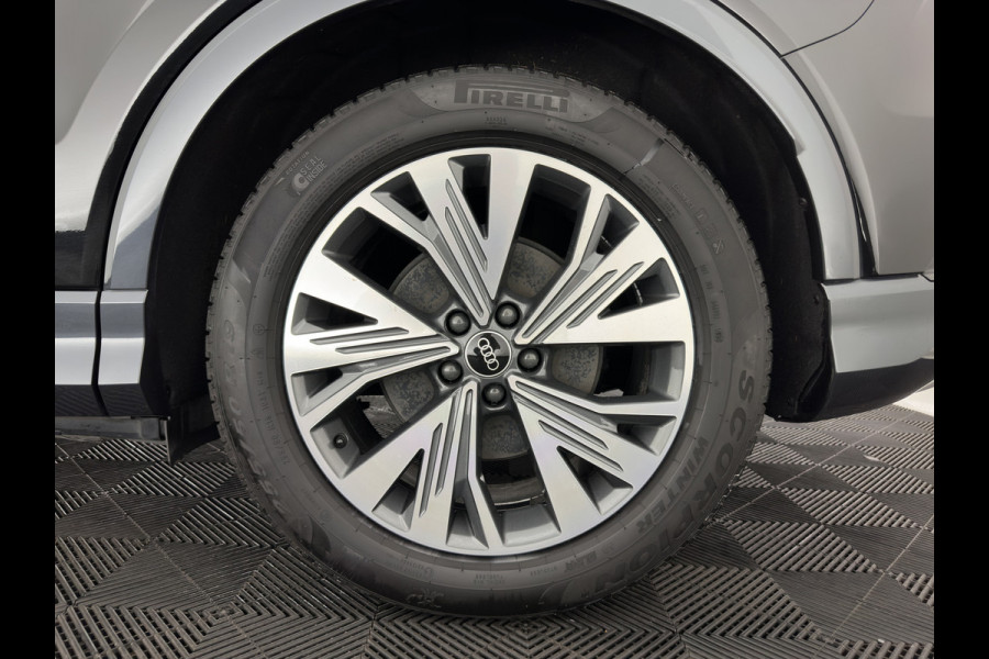 Audi Q4 e-tron 40 Launch Edition Advanced 77 kWh [ 3-Fase ] {SOH-88%} (INCL-BTW) *MATRIX-LED | NAVI-FULLMAP | KEYLESS | CAMERA | DIGI-COCKPIT | DAB | AMBIENT-LIGHT | HEATED-SPORTSEATS | TOWBAR | 19''ALU*