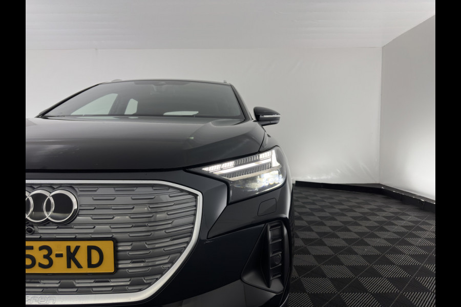 Audi Q4 e-tron 40 Launch Edition Advanced 77 kWh [ 3-Fase ] {SOH-88%} (INCL-BTW) *MATRIX-LED | NAVI-FULLMAP | KEYLESS | CAMERA | DIGI-COCKPIT | DAB | AMBIENT-LIGHT | HEATED-SPORTSEATS | TOWBAR | 19''ALU*