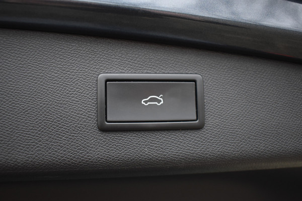 Seat Leon Sportstourer 1.5 TSI 150pk FR Launch Edition / Carplay / Navi /  17"LM / Adap. Cruise /