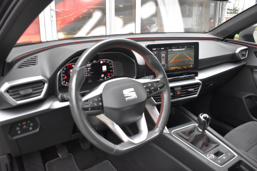 Seat Leon Sportstourer 1.5 TSI 150pk FR Launch Edition / Carplay / Navi /  17"LM / Adap. Cruise /