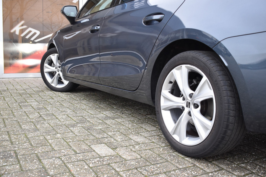 Seat Leon Sportstourer 1.5 TSI 150pk FR Launch Edition / Carplay / Navi /  17"LM / Adap. Cruise /