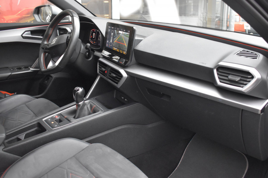 Seat Leon Sportstourer 1.5 TSI 150pk FR Launch Edition / Carplay / Navi /  17"LM / Adap. Cruise /