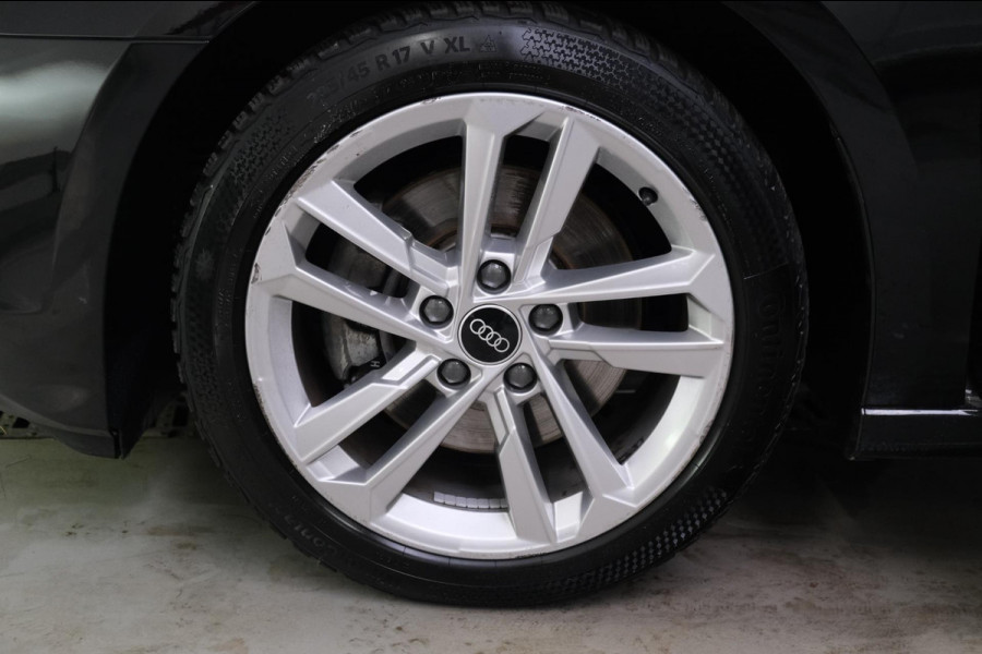 Audi A3 Sportback 30 TFSI Attitude Automaat - N.A.P. Airco, Cruise, Navi, PDC.