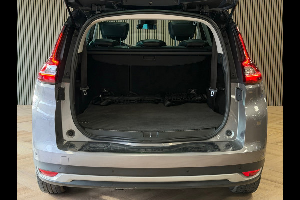 Renault Grand Scénic 1.2 TCe Initiale Paris 7p PANORAMADAK LEDER NAVIGATIE CAMERA STOELVERWARMING CRUISE PDC START/STOP KEYLESS-GO