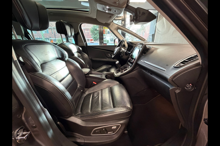 Renault Grand Scénic 1.2 TCe Initiale Paris 7p PANORAMADAK LEDER NAVIGATIE CAMERA STOELVERWARMING CRUISE PDC START/STOP KEYLESS-GO