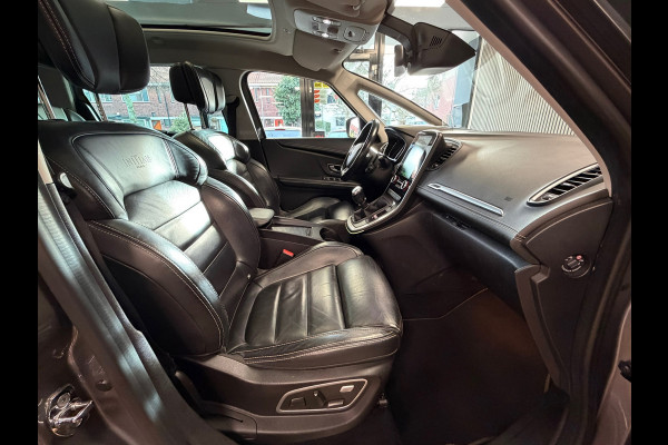 Renault Grand Scénic 1.2 TCe Initiale Paris 7p PANORAMADAK LEDER NAVIGATIE CAMERA STOELVERWARMING CRUISE PDC START/STOP KEYLESS-GO