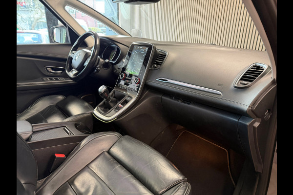 Renault Grand Scénic 1.2 TCe Initiale Paris 7p PANORAMADAK LEDER NAVIGATIE CAMERA STOELVERWARMING CRUISE PDC START/STOP KEYLESS-GO