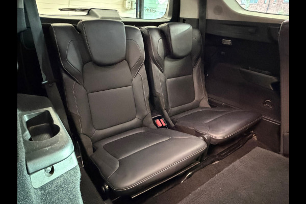 Renault Grand Scénic 1.2 TCe Initiale Paris 7p PANORAMADAK LEDER NAVIGATIE CAMERA STOELVERWARMING CRUISE PDC START/STOP KEYLESS-GO