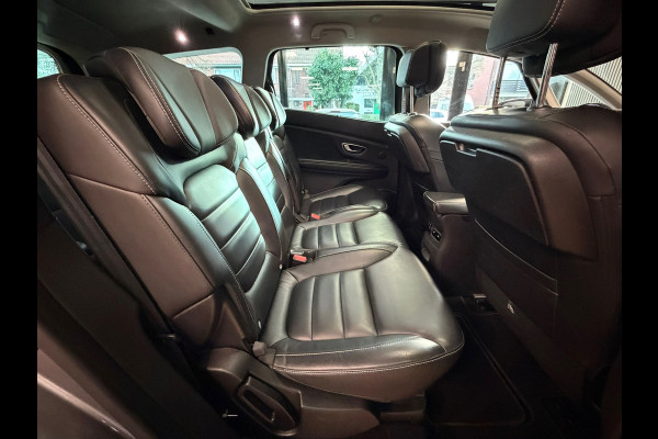 Renault Grand Scénic 1.2 TCe Initiale Paris 7p PANORAMADAK LEDER NAVIGATIE CAMERA STOELVERWARMING CRUISE PDC START/STOP KEYLESS-GO