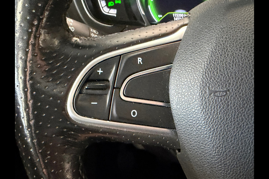 Renault Grand Scénic 1.2 TCe Initiale Paris 7p PANORAMADAK LEDER NAVIGATIE CAMERA STOELVERWARMING CRUISE PDC START/STOP KEYLESS-GO