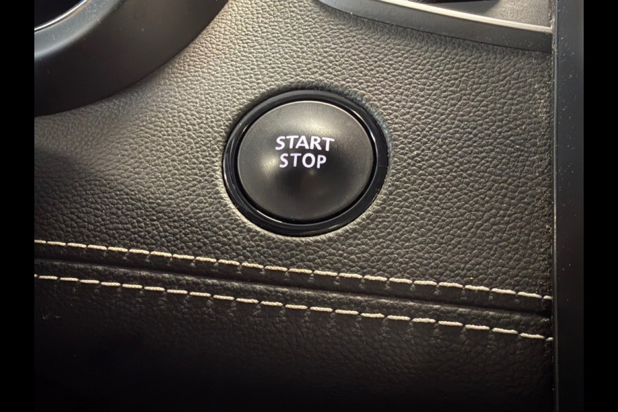 Renault Grand Scénic 1.2 TCe Initiale Paris 7p PANORAMADAK LEDER NAVIGATIE CAMERA STOELVERWARMING CRUISE PDC START/STOP KEYLESS-GO