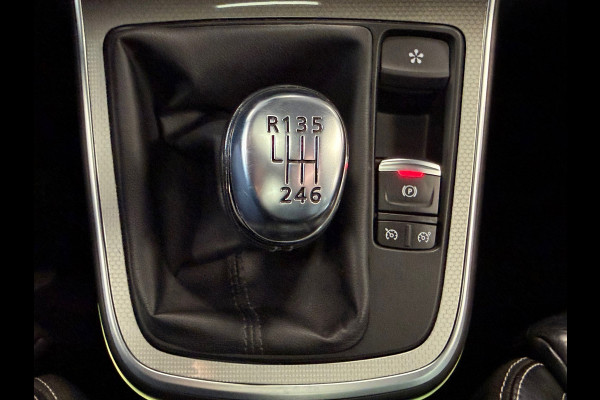 Renault Grand Scénic 1.2 TCe Initiale Paris 7p PANORAMADAK LEDER NAVIGATIE CAMERA STOELVERWARMING CRUISE PDC START/STOP KEYLESS-GO