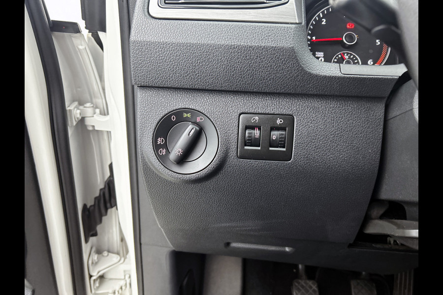 Volkswagen Caddy 2.0 TDI 5Pers. Euro6 Trendline / 2xSchuifdeur / Airco / Pdc. / Radio multimedia /