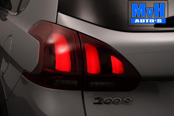 Peugeot 2008 1.2 PureTech Allure|AUTOMAAT|PANO|CLIMA|CARPLAY
