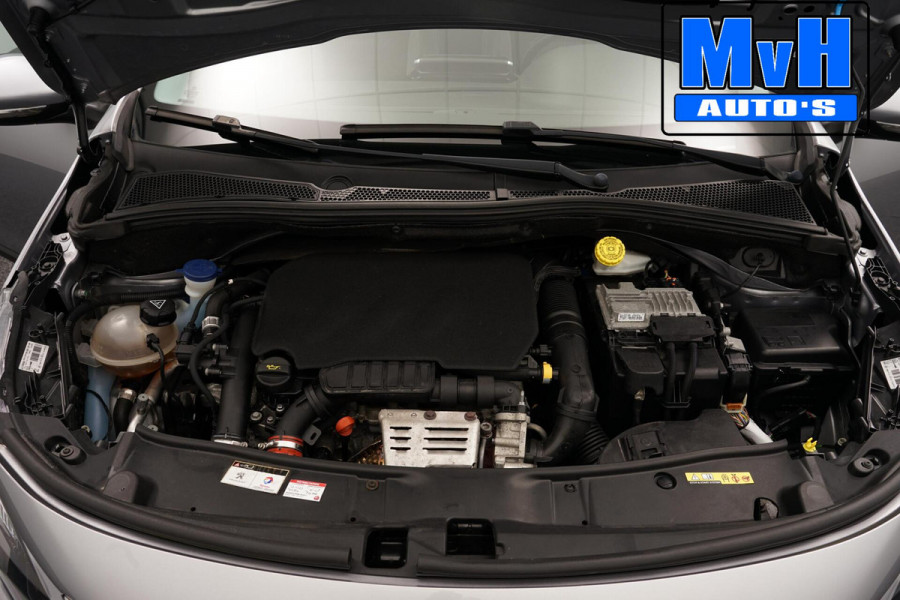 Peugeot 2008 1.2 PureTech Allure|AUTOMAAT|PANO|CLIMA|CARPLAY