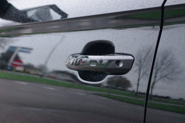 Audi Q5 50 TFSI e 300 PK S-Line Edition PHEV, Panoramadak, RS-Leder, Carplay, Camera