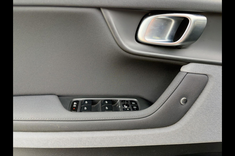 Polestar 2 Long Range Single Motor 78 kWh SOH 96% | 360 camera | Pilot Assist | Park Assist | 19" LM | Stoelverwarming | Android