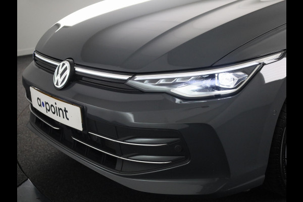 Volkswagen Golf 1.5 eHybrid Style Edition 204 pk Automaat (DSG) | Verlengde garantie | Navigatie | Parkeersensoren (Park assist) | Rondomzicht camera | Elektr. bestuurdersstoel | Stoelverwarming |