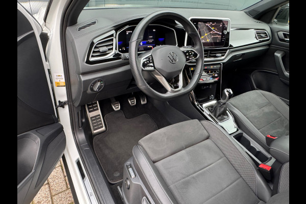 Volkswagen T-Roc 1.0 TSI R-Line * Camera * IQ Light * Massage * Stoelverwarming *