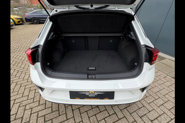 Volkswagen T-Roc 1.0 TSI R-Line * Camera * IQ Light * Massage * Stoelverwarming *