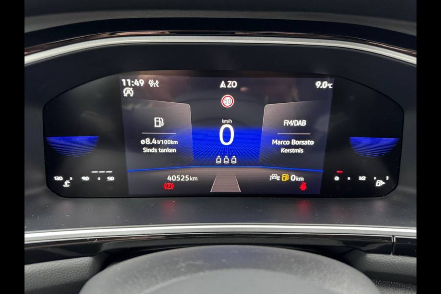 Volkswagen T-Roc 1.0 TSI R-Line * Camera * IQ Light * Massage * Stoelverwarming *