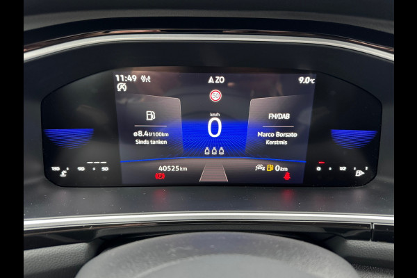 Volkswagen T-Roc 1.0 TSI R-Line * Camera * IQ Light * Massage * Stoelverwarming *