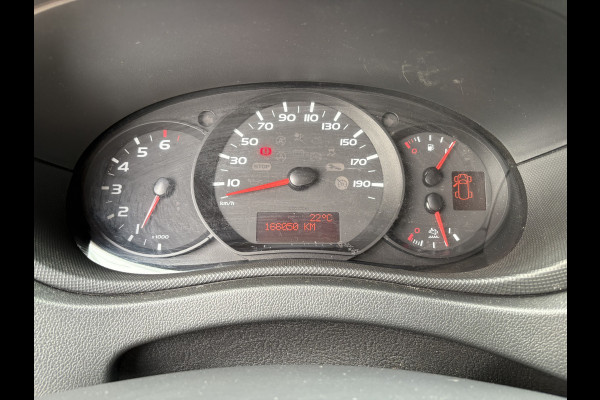 Renault Master T35 2.3 dCi 145pk Euro6 L2H2 Energy CAMERA/DAB/NAVI/CRUISE/PDC/TREKHAAK2.500KG